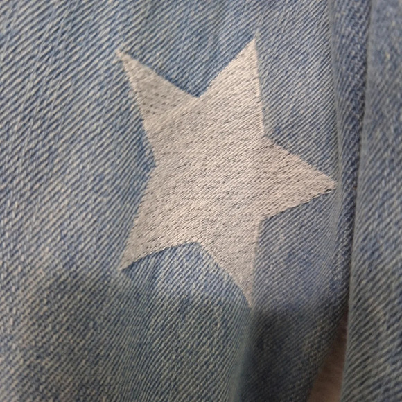 Cupcakes & Cashmere Grunge Affleck Embroidered Stars Frayed Denim Jacket Size S - Picture 6 of 12